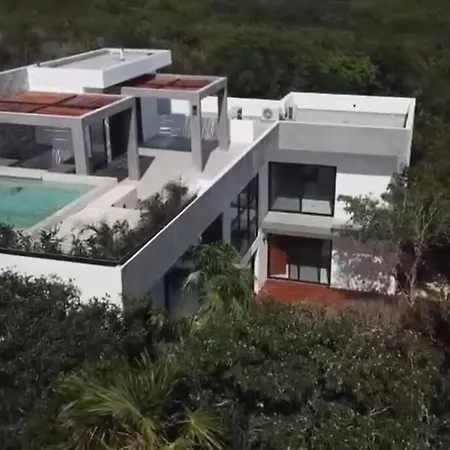 Villa Alexa