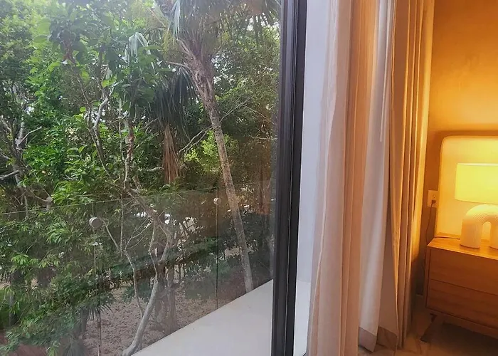 Alexa Pousada Xetna
